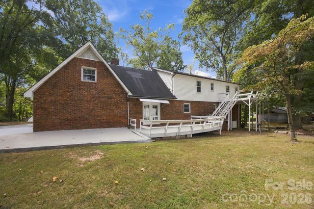 709 Woodside Drive, Kings Mountain, NC 28086