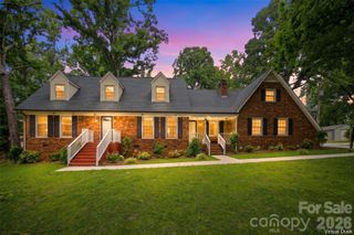 709 Woodside Drive, Kings Mountain, NC 28086