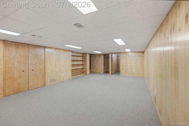 47078 Auburn Court, Shelby Charter Township, MI 48317