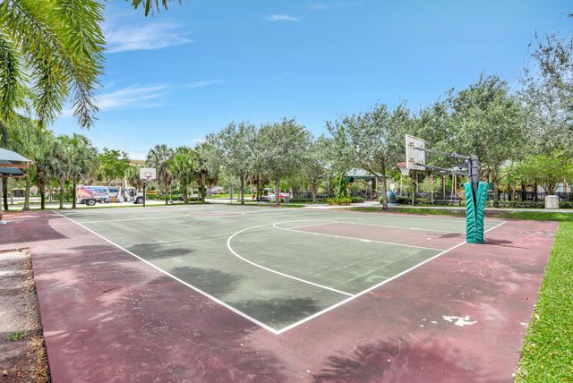2651 S Palm Aire Drive 302, Pompano Beach, FL 33069
