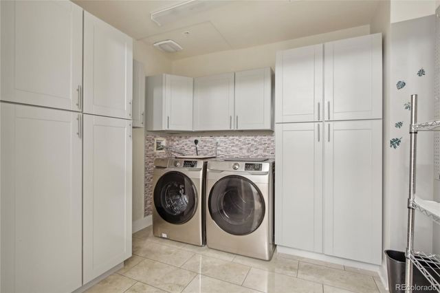 1827 N Grant Street 502, Denver, CO 80203