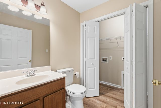 937 Micro Way, Knoxville, TN 37912