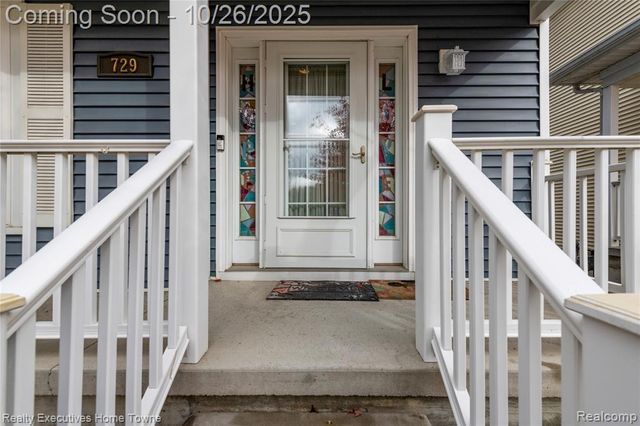 729 Oak Street, Port Huron, MI 48060