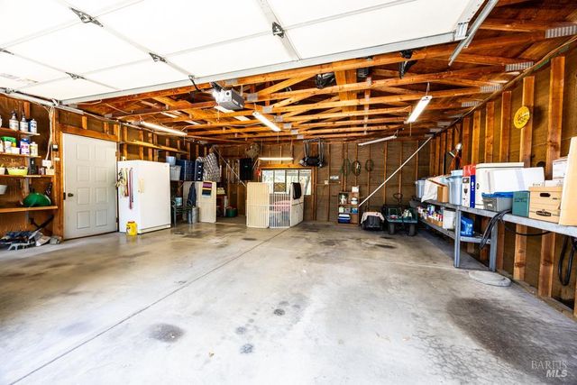 6707 Badger Creek Rd, Santa Rosa, CA 95409