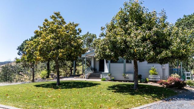 6707 Badger Creek Rd, Santa Rosa, CA 95409