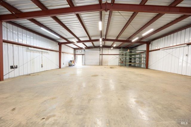 6707 Badger Creek Rd, Santa Rosa, CA 95409