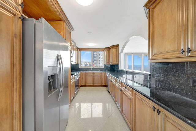 1360 S Ocean Blvd 905, Pompano Beach, FL 33062