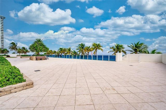 1360 S Ocean Blvd 905, Pompano Beach, FL 33062