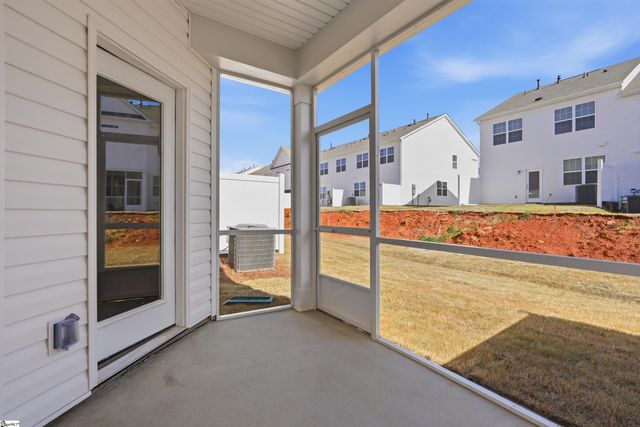 1872 Bluejay Lane, Boiling Springs, SC 29316