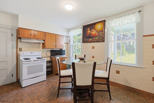 49 Atlantic Terrace, Lynn, MA 01902