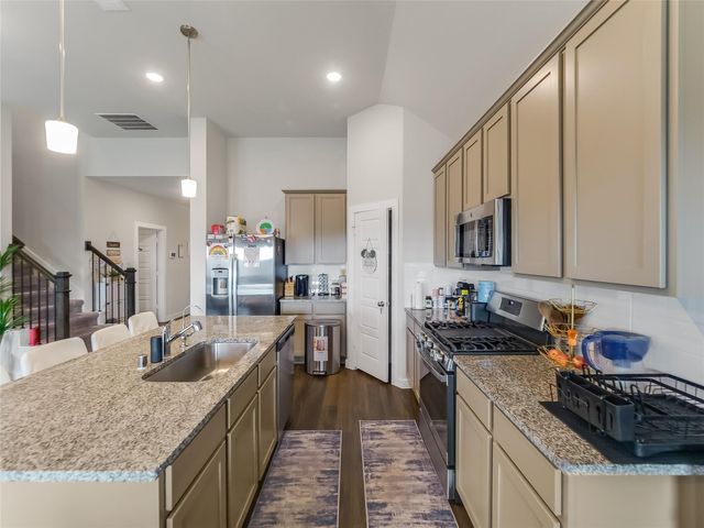 8634 Jetty Glen Drive, Cypress, TX 77433