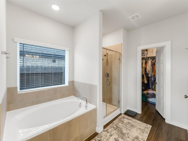 8634 Jetty Glen Drive, Cypress, TX 77433