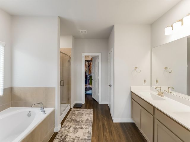 8634 Jetty Glen Drive, Cypress, TX 77433
