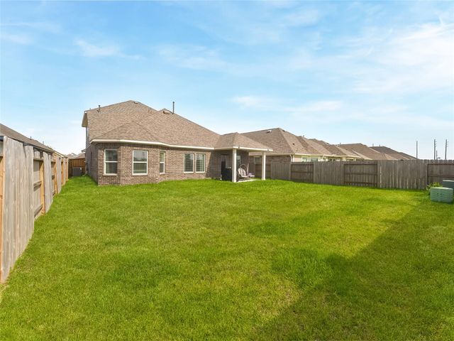 8634 Jetty Glen Drive, Cypress, TX 77433