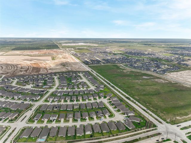 8634 Jetty Glen Drive, Cypress, TX 77433