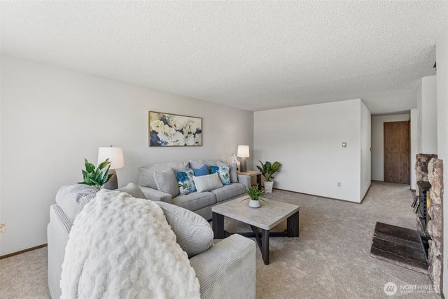 9024 E G St, Tacoma, WA 98445