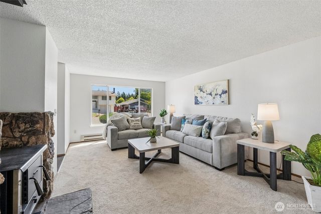 9024 E G St, Tacoma, WA 98445
