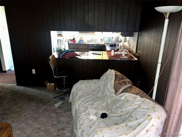 37115 Pocahontas Drive, Clinton Township, MI 48036