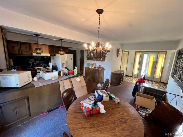 37115 Pocahontas Drive, Clinton Township, MI 48036