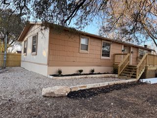 205 W Long St, Elm Mott, TX 76640