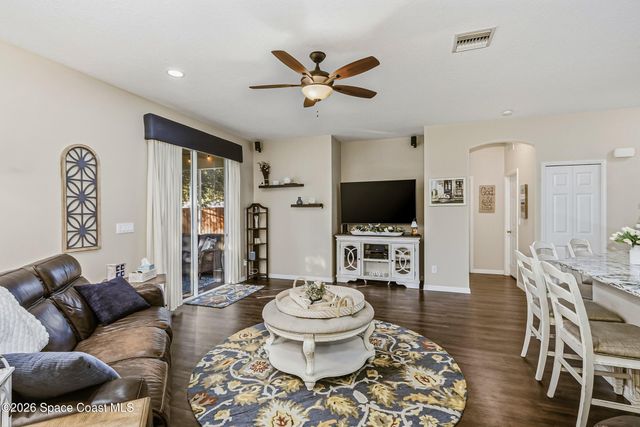 1026 Morgan Circle NE, Palm Bay, FL 32905