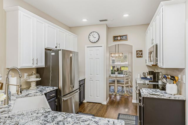 1026 Morgan Circle NE, Palm Bay, FL 32905