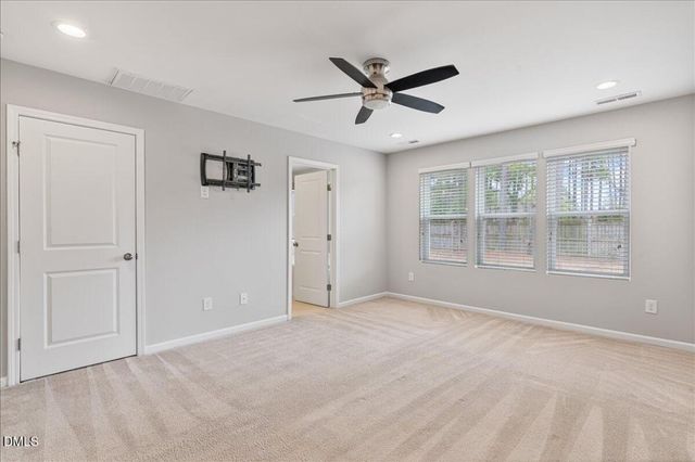 165 Naples Lane, Clayton, NC 27527