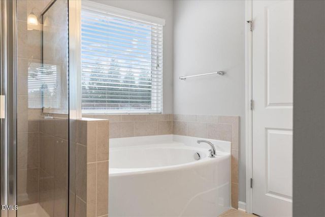 165 Naples Lane, Clayton, NC 27527