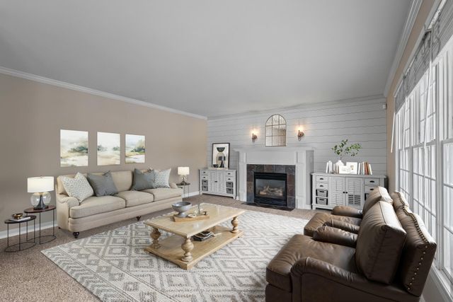 822 E Remington Square, La Porte, IN 46350