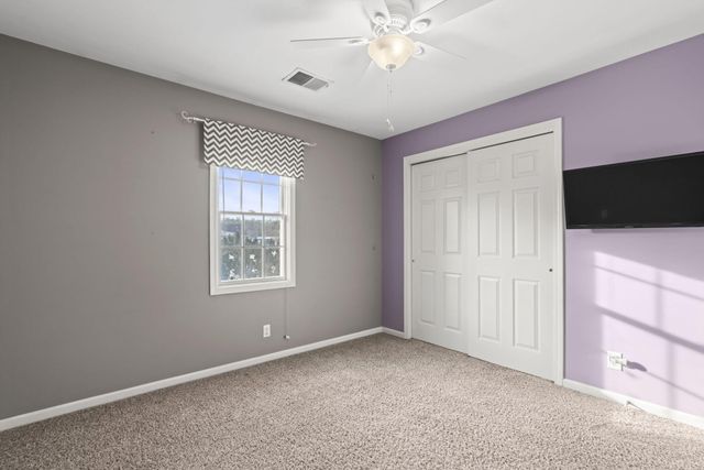 822 E Remington Square, La Porte, IN 46350