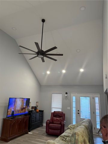 132 rolling hills Road, Six Mile, SC 29682