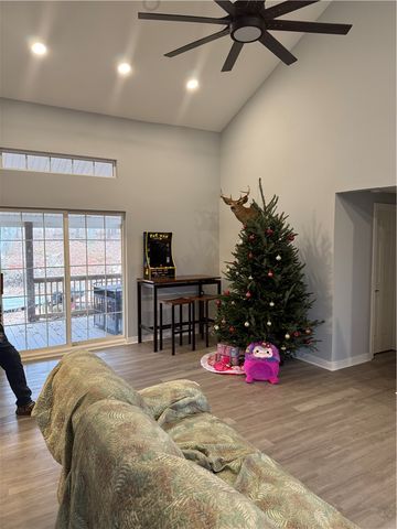 132 rolling hills Road, Six Mile, SC 29682