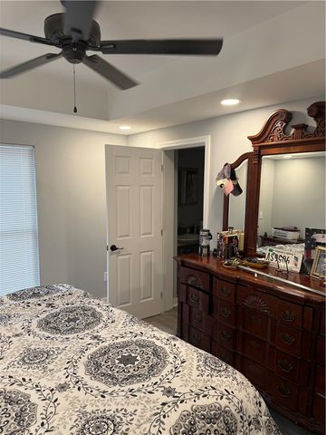 132 rolling hills Road, Six Mile, SC 29682