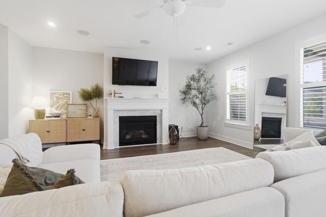 1731 Indy Drive, North Charleston, SC 29405