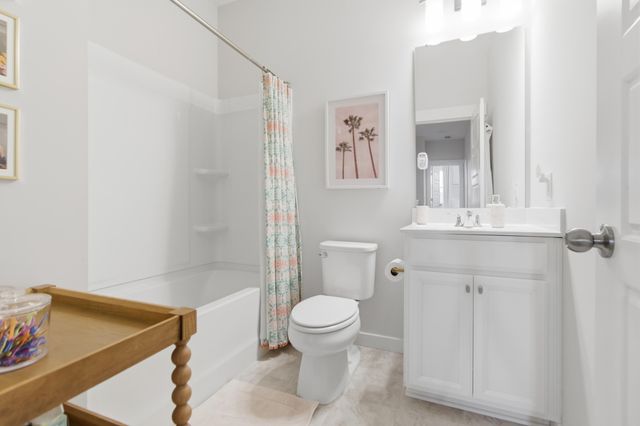 1731 Indy Drive, North Charleston, SC 29405