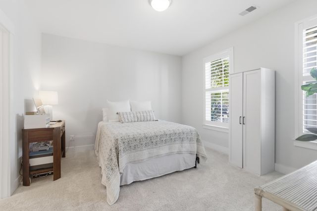 1731 Indy Drive, North Charleston, SC 29405