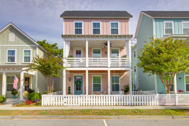 1731 Indy Drive, North Charleston, SC 29405