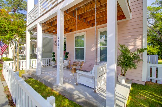 1731 Indy Drive, North Charleston, SC 29405