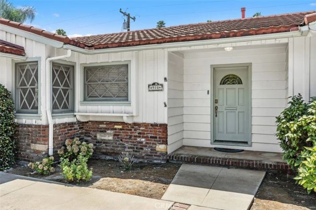 910 E Dalton, Glendora, CA 91741