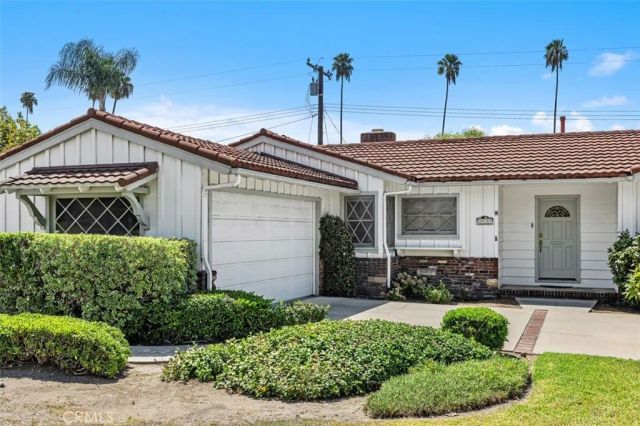 910 E Dalton, Glendora, CA 91741