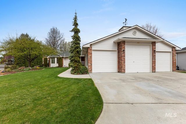 318 E Lake Rim Lane, Boise, ID 83716