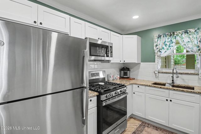 2219 Gregory Boulevard, Gulfport, MS 39507