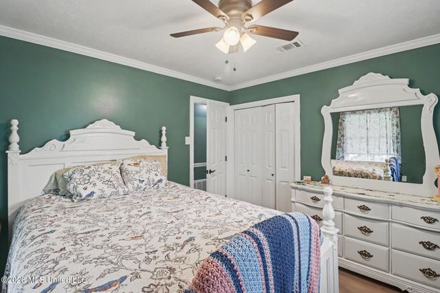 2219 Gregory Boulevard, Gulfport, MS 39507