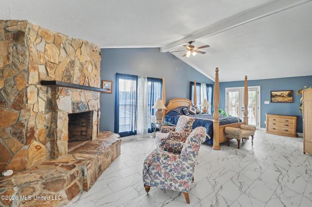 2219 Gregory Boulevard, Gulfport, MS 39507