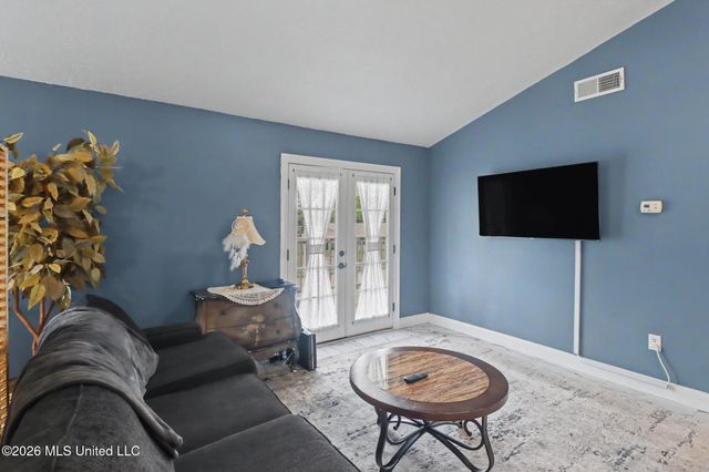 2219 Gregory Boulevard, Gulfport, MS 39507