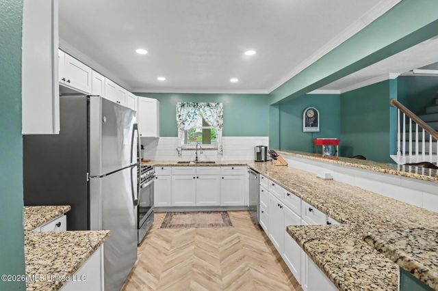 2219 Gregory Boulevard, Gulfport, MS 39507
