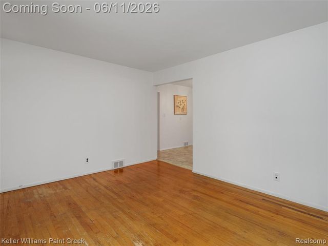 29720 Merrick Avenue, Warren, MI 48092