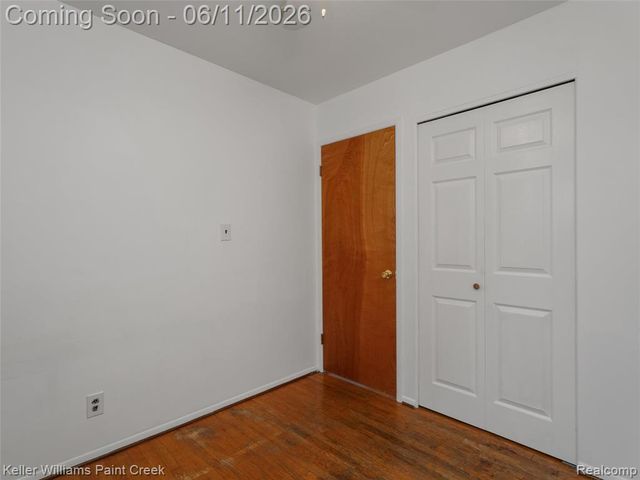 29720 Merrick Avenue, Warren, MI 48092