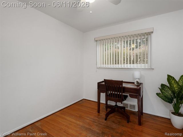 29720 Merrick Avenue, Warren, MI 48092