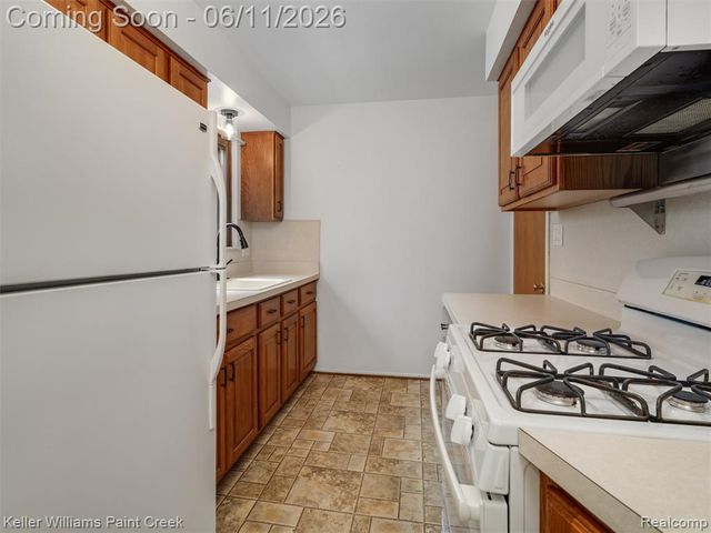 29720 Merrick Avenue, Warren, MI 48092